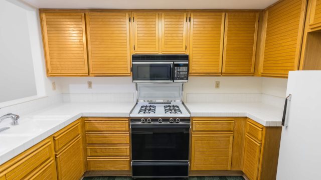 Revitalize Your Oak Cabinets Without Paint: Expert Tips to Transform Your Space