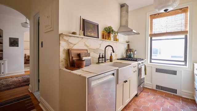 Transform Your Home with Innovative Open Shelving Ideas