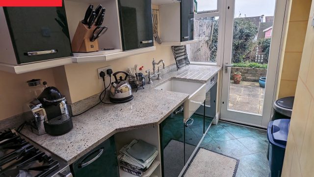 Transforming Small Spaces: Budget-Friendly Kitchen Redesign Ideas
