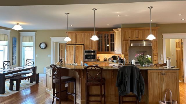 Transforming Spaces: A Modern Approach to Family Kitchens