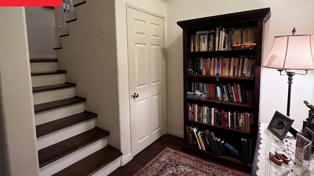 Transforming Your Staircase Landing: Innovative Space-Saving Ideas