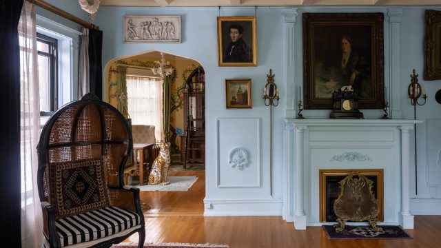 Discovering the Resurgence of Skiffers in Modern Home Decor