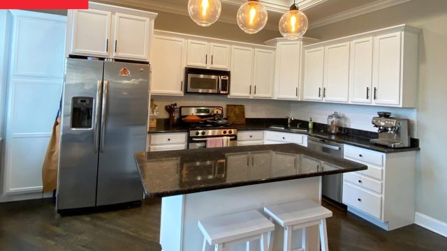 Transform Your Kitchen with a Cozy Cottage Vibe Today