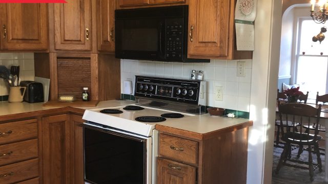 Revitalize Your Space: Transforming Kitchens with Bold Colors