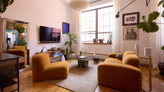 Transform Your Home for Fall: Tips to Embrace the Cozy Season