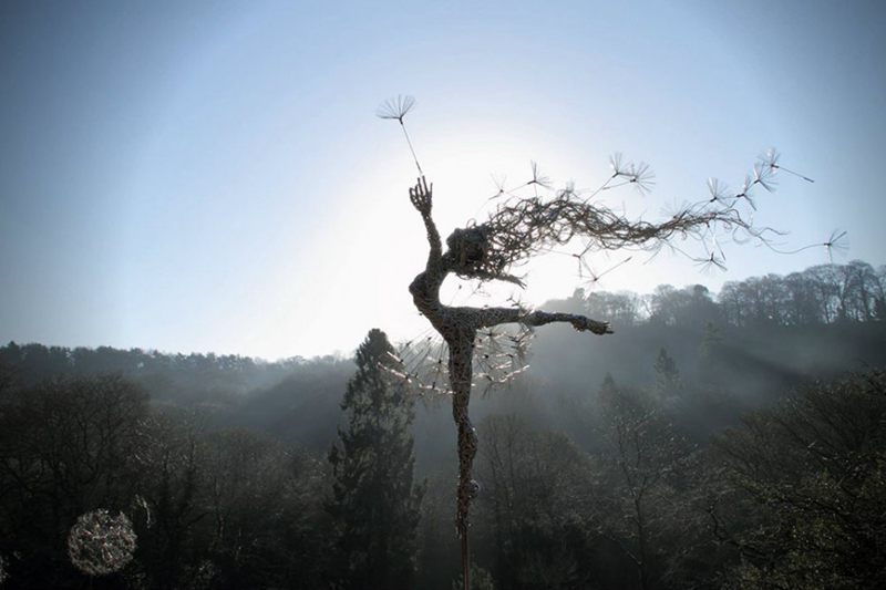 Graceful fairy woven with stainless steel wire-top emoticon