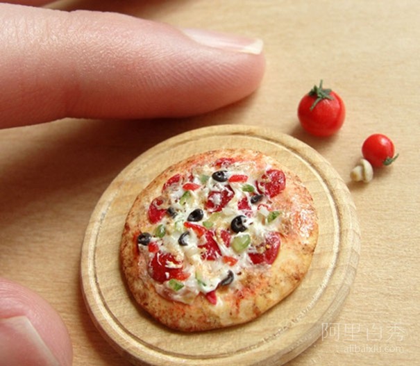 Realistic miniature clay food sculptures that make people want to drool - pin emoticons
