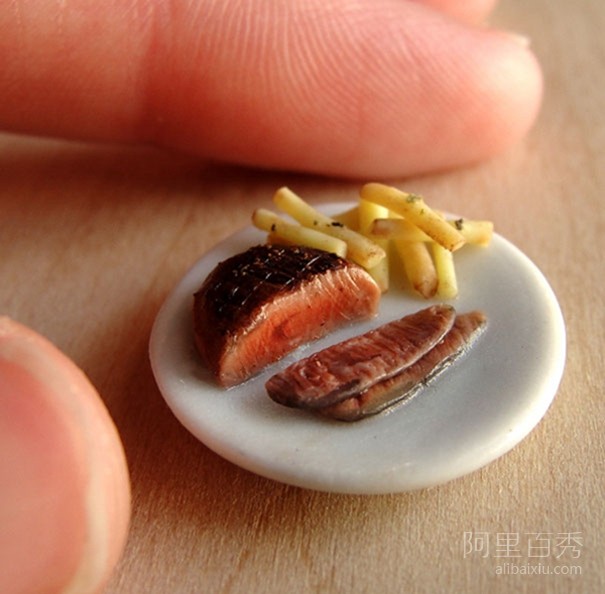 Realistic miniature clay food sculptures that make you want to drool - top emoticon
